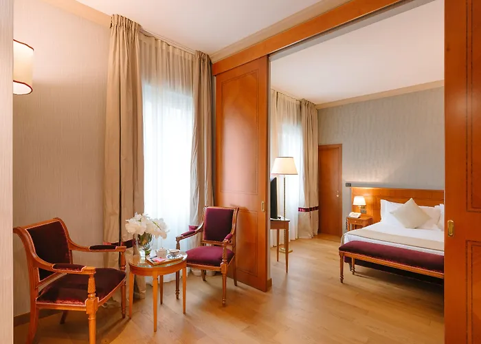 ホテル ウィンザー 4*