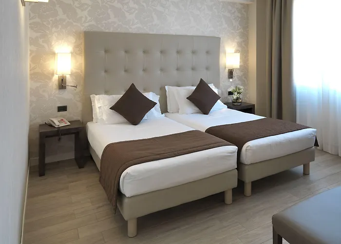 ウィンザー 4* ミラノ