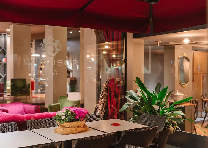 ホテル ウィンザー 4*